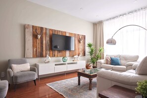 Télévision, espaces bureaux