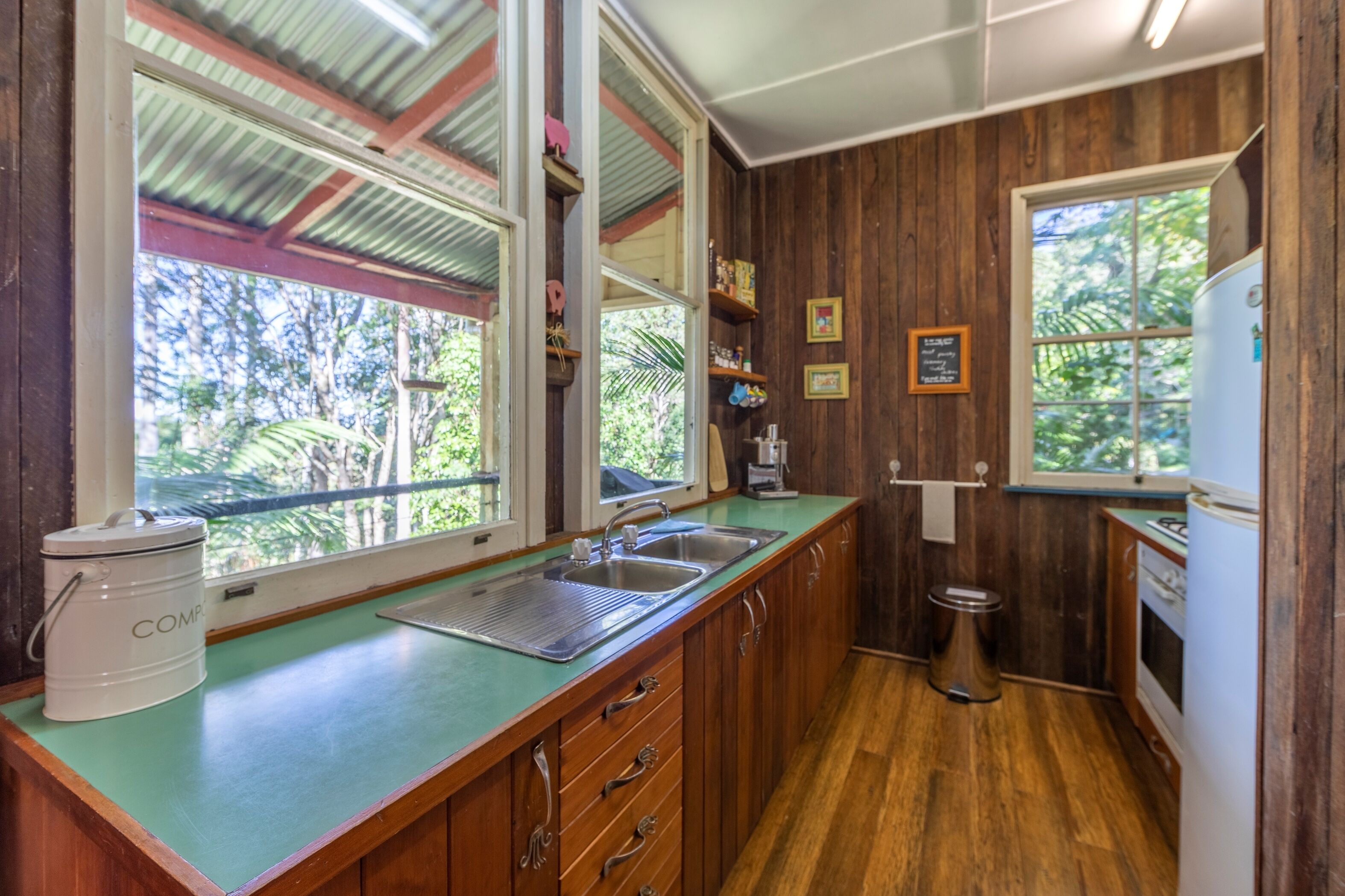 Turkey's Nest - White Gum Cottage