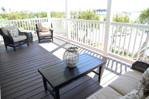 3BR / 3BA Sunset Cottage befindet sich in den Dörfern von Hawks Cay 