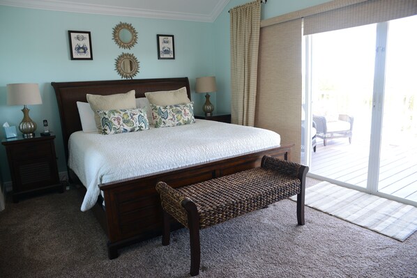 3 bedrooms, iron/ironing board, travel cot, free WiFi