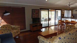 Tv, dvd-afspiller