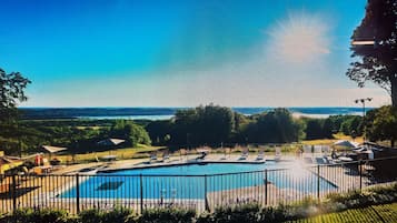 Indoor pool, outdoor pool
