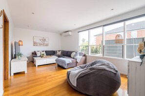 TV, Netflix, ping pong, streaming services