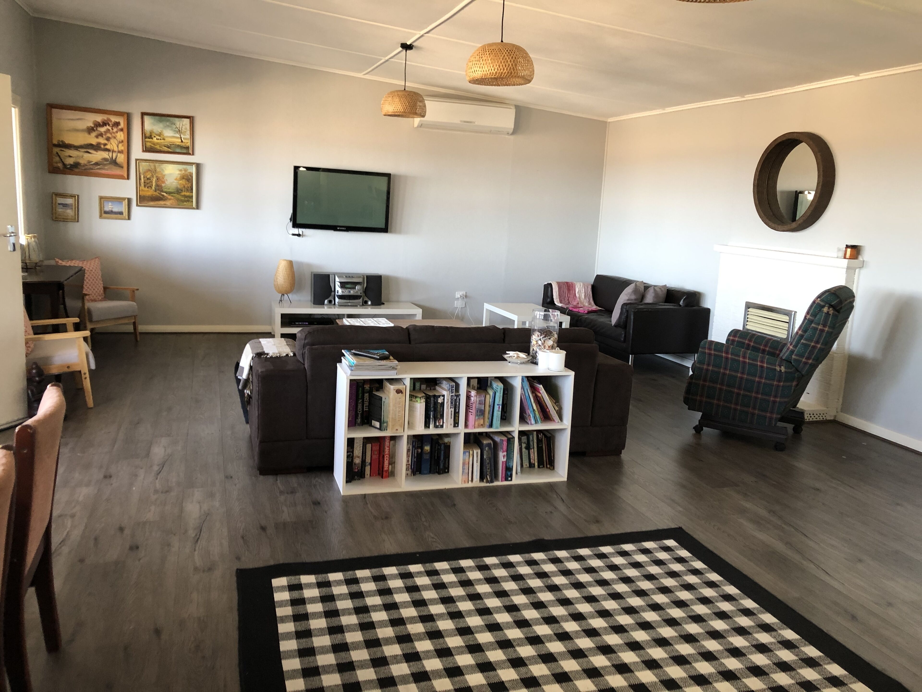 Yoolamardy Terrace - quiet seaside getaway — image 6
