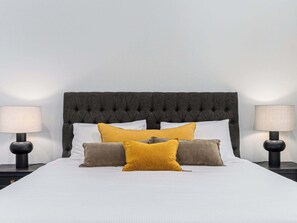 3 quartos, ferros/tábuas de passar roupa, berço de viagem, Wi-Fi