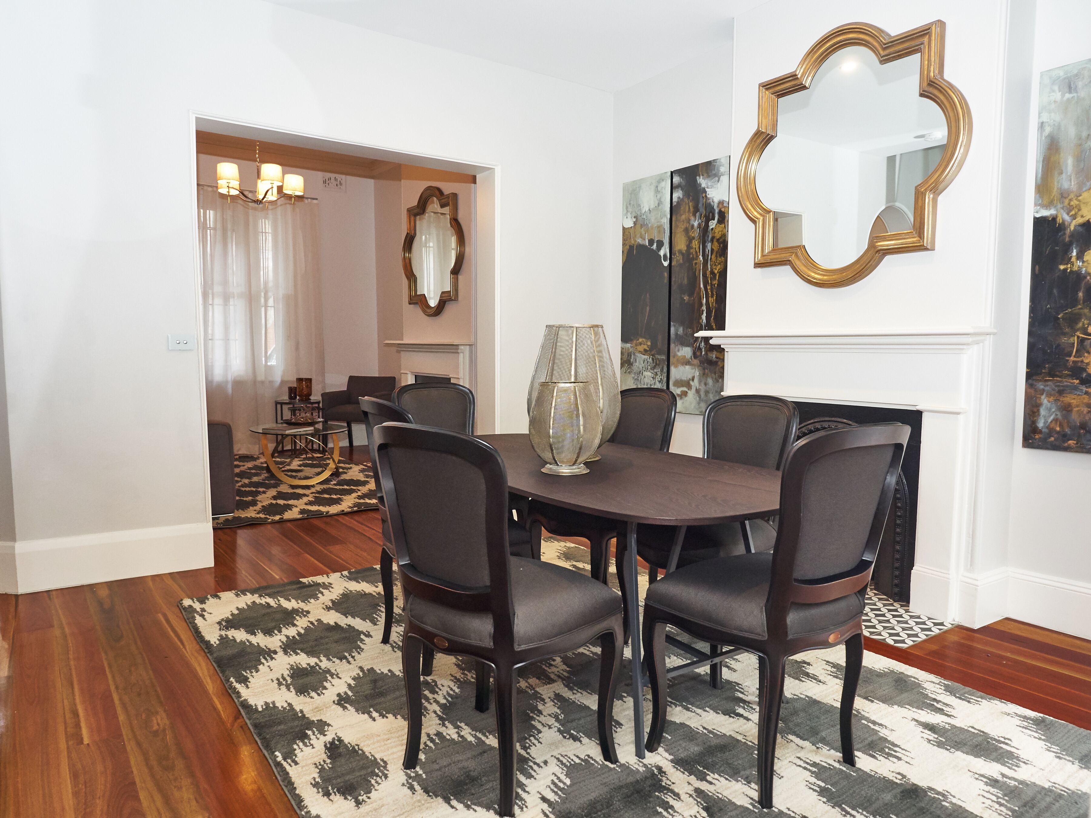 Air of Elegance in Paddington — image 4