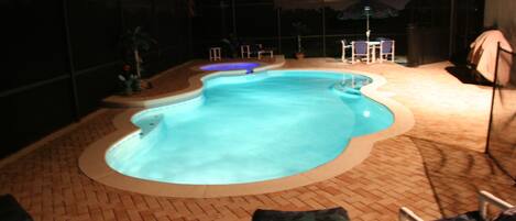 Piscina externa, piscina aquecida