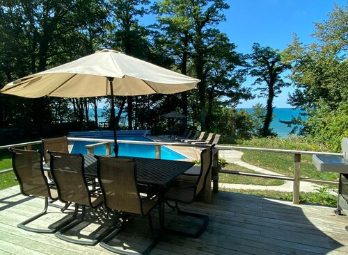 Spa House:On Lake Michigan w/ Pool, Hot Tub, Sauna