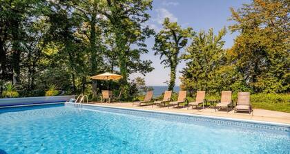 Spa House:On Lake Michigan w/ Pool, Hot Tub, Sauna