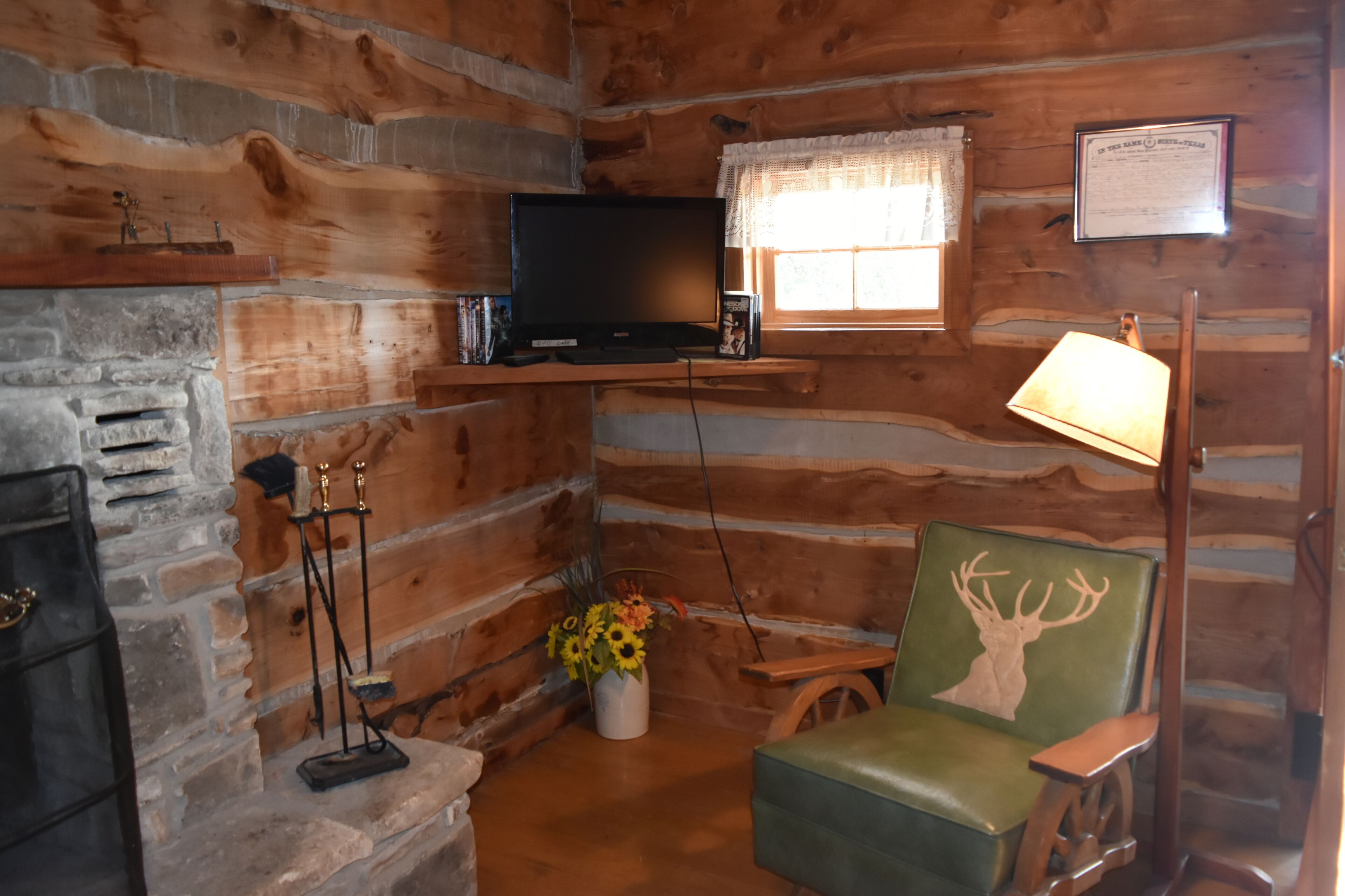 Maner Log Cabin romantic private log cabin away from it all, amazing views