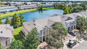 Exterior -  Great value 5BR/3BA townhome with hot tub/ lake View, Close to Disney, Seaworld (Kissimmee)