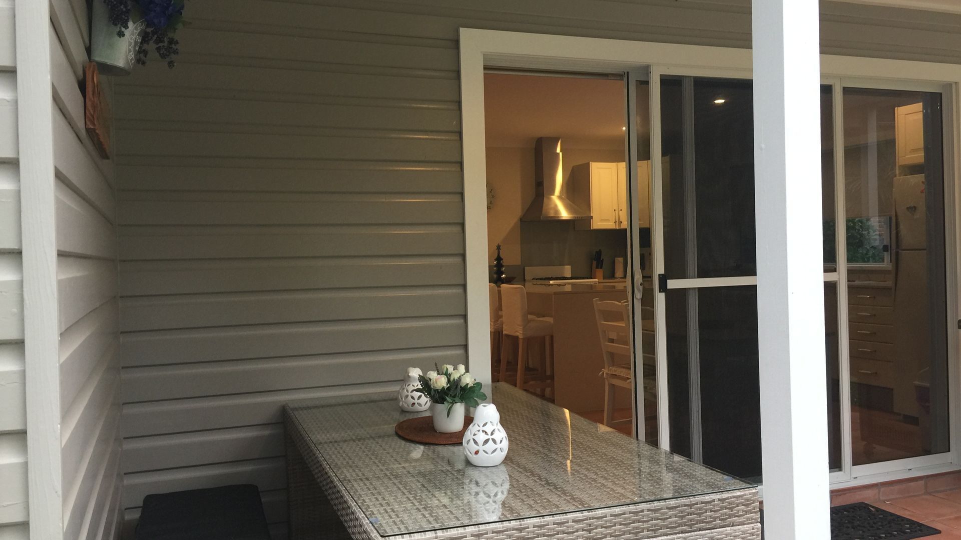 The Love Shack Iluka Road Palm Beach — image 3