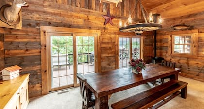 Lujosa cabaña de troncos en Woods en el lago Keuka w Prvt Dock & Lake Front