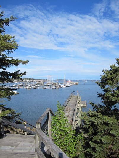 One of a kind oceanside view!