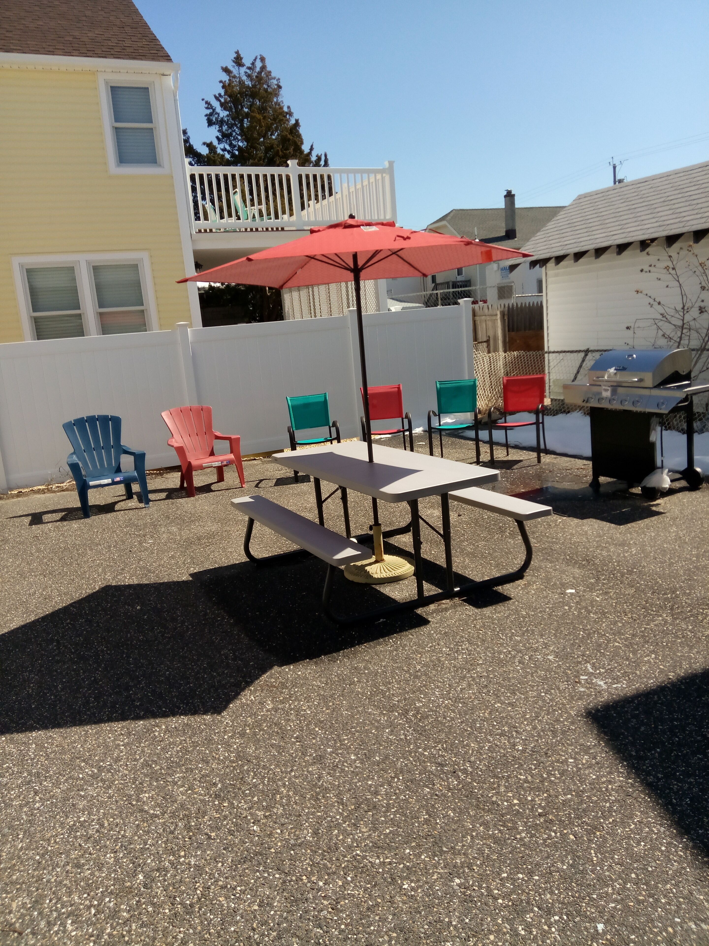 Luscious Homes By the Sea LLC (Vacation Apartment Rental)