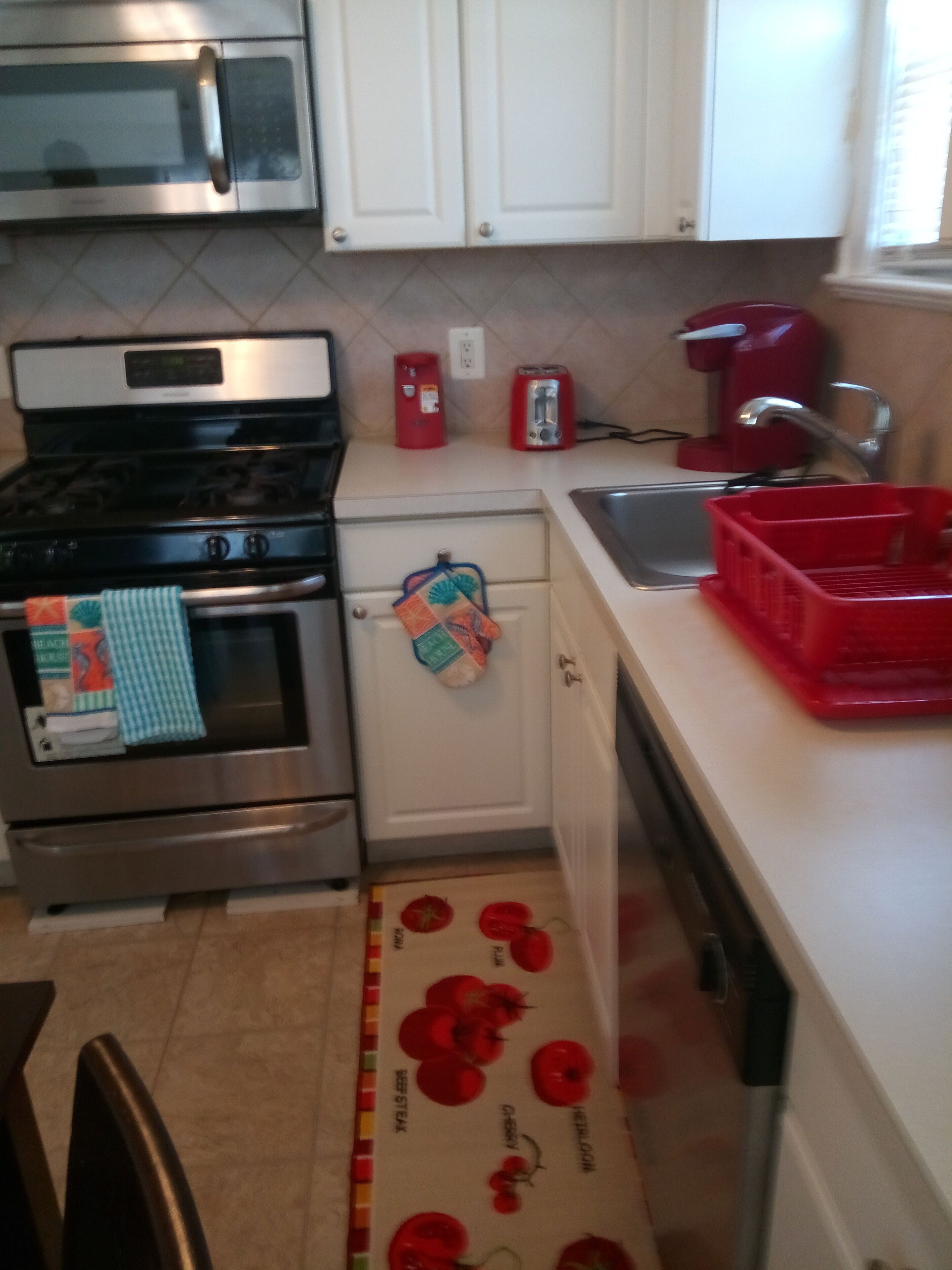 Luscious Homes By the Sea LLC (Vacation Apartment Rental)