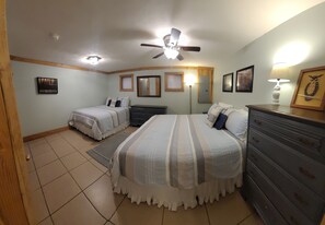 5 chambres, fer et planche à repasser, Wi-Fi gratuit, draps fournis