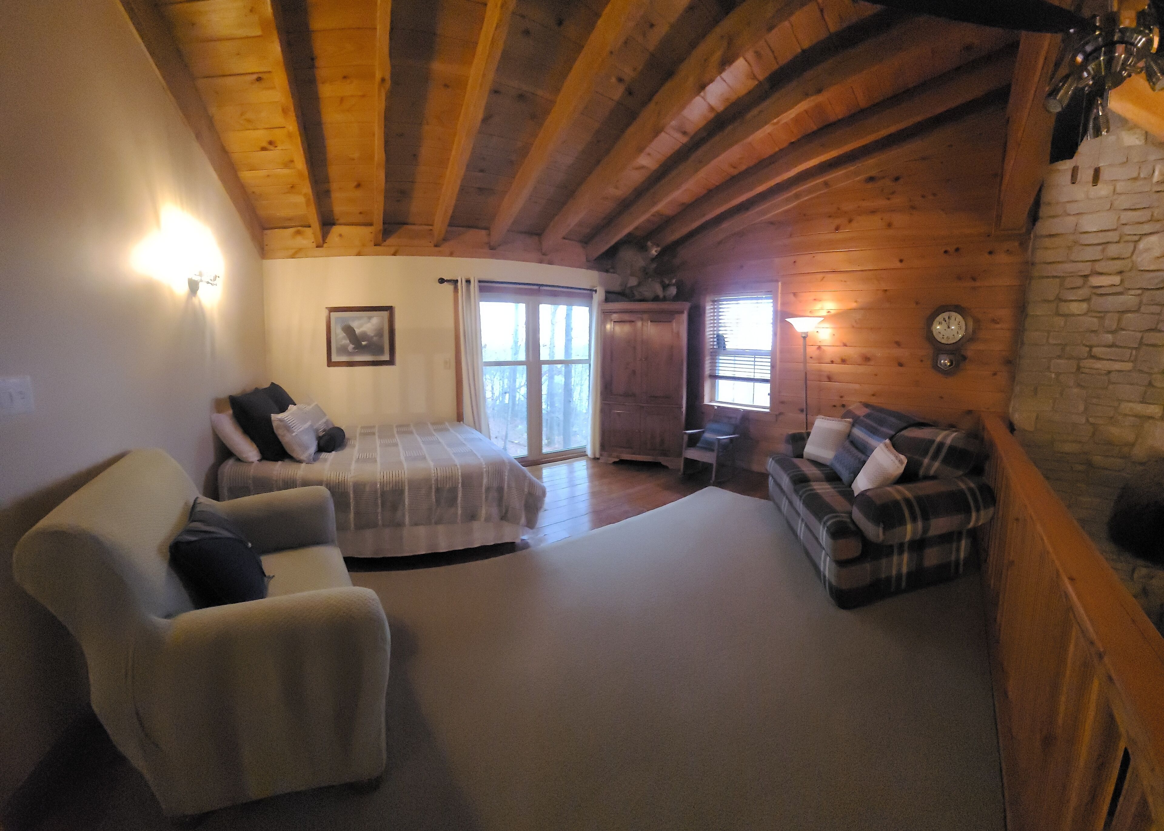 5 多间卧室、熨斗/熨衣板、免费 WiFi、床单