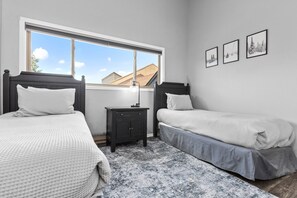 3 間睡房、免費 Wi-Fi、床單