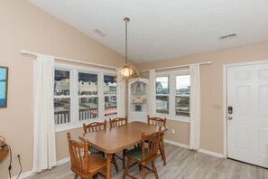 Dining - Fun-N-The Sun - 2 BR Home; Dog Friendly with an Ocean View! (Surf City)