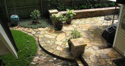 Modern 1Bed/1Bath private apartment near downtown / East Nashville