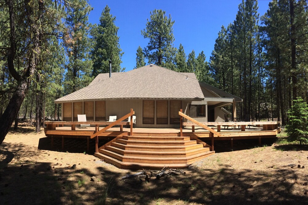Comfortable and Spacious Family Vacation Home