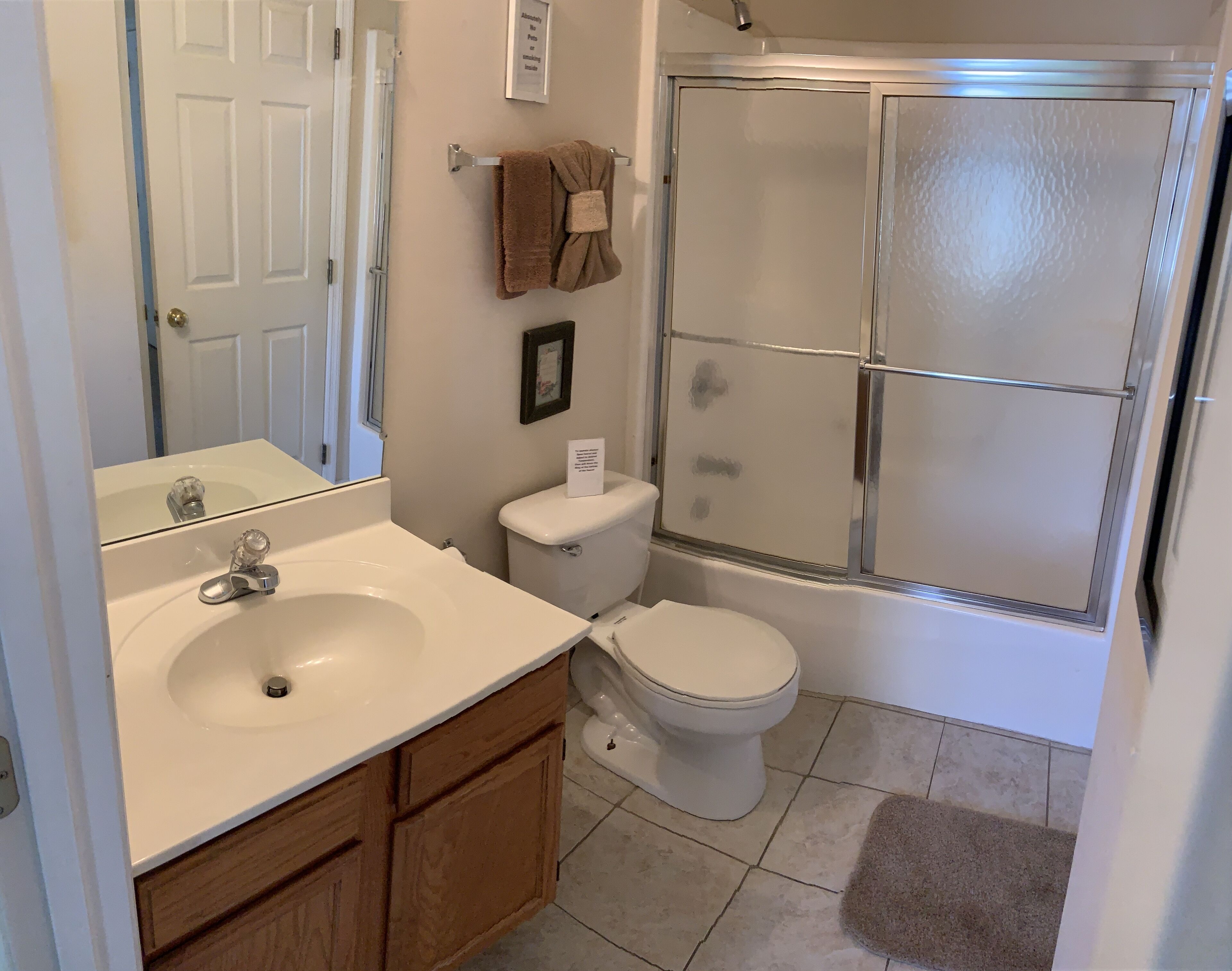 Charming Chalet perfect for loafing, sightseeing, shopping, golf and family time