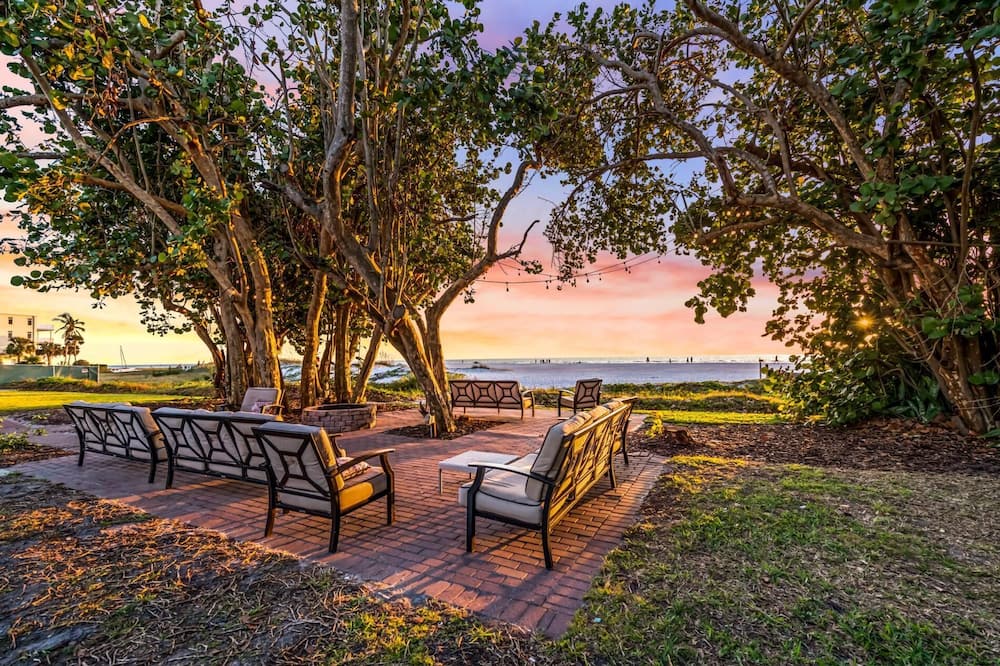 Sarasota Apartment