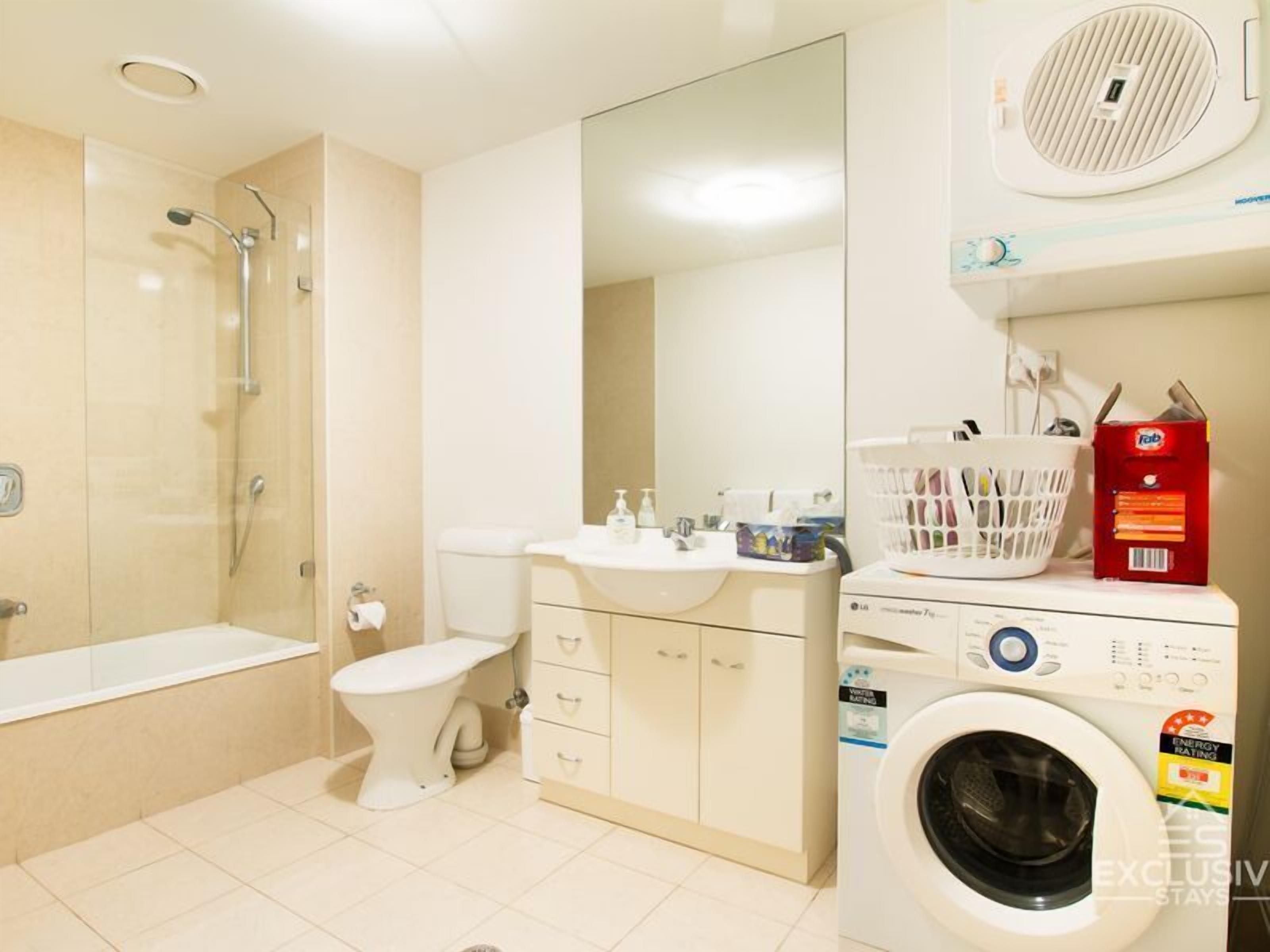 Exclusive Stays - Southpoint — image 2