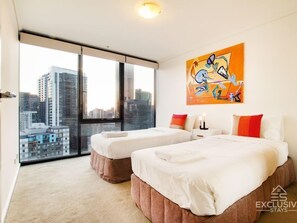 2 bedrooms, desk, iron/ironing board, free WiFi