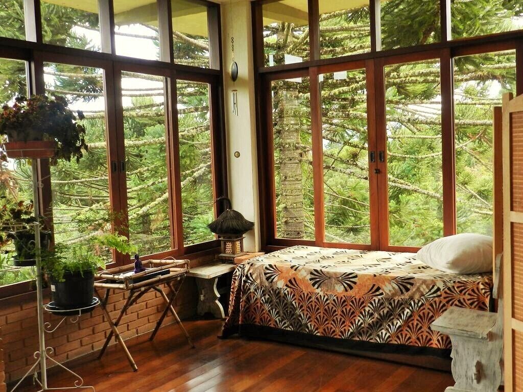 3 chambres, fer et planche à repasser, Wi-Fi gratuit, draps fournis