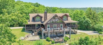 Riverview Log Cabin Lodge Near Creation Museum & Arc Encounter