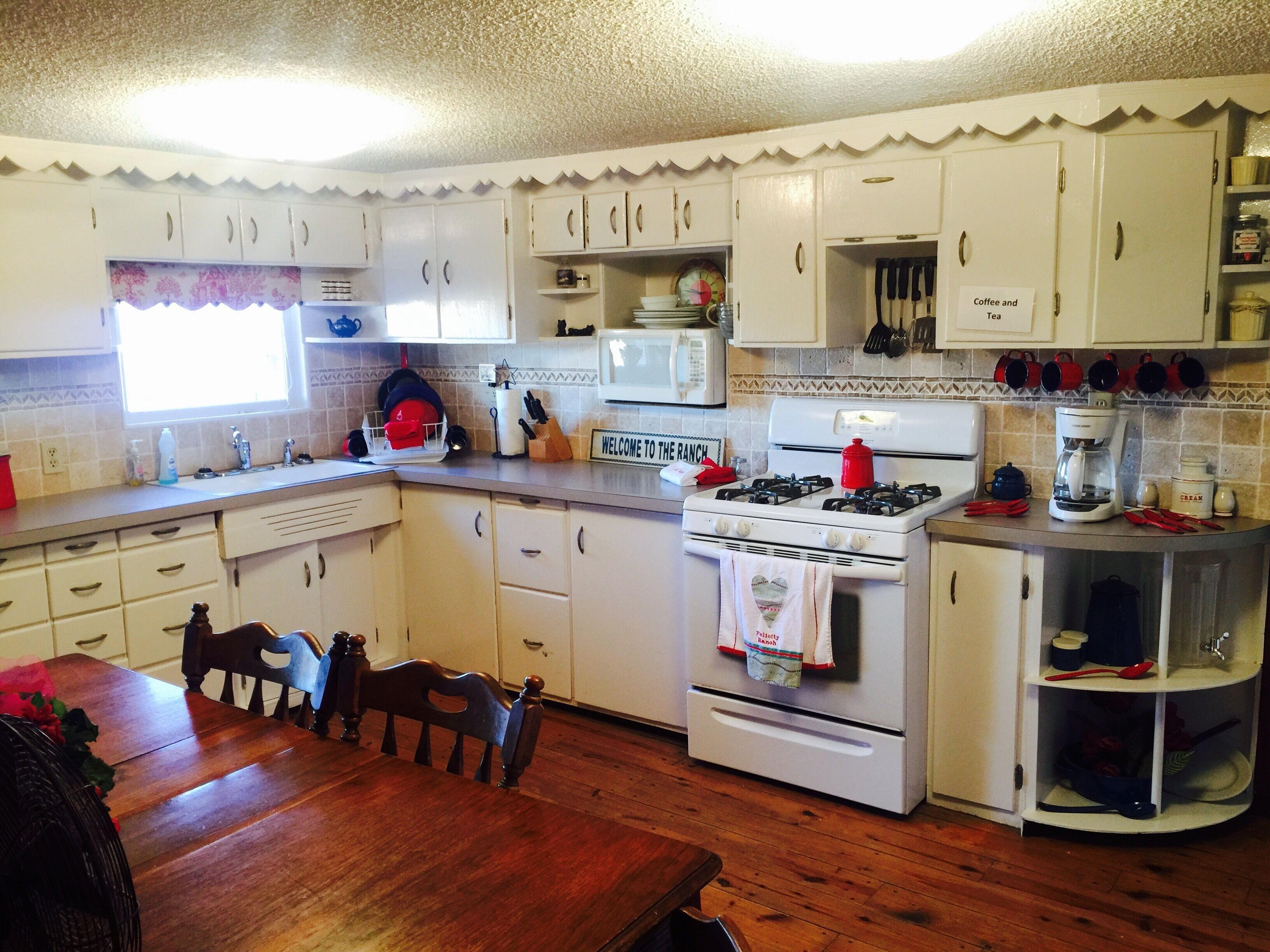 Over 180 Acres to Explore! 