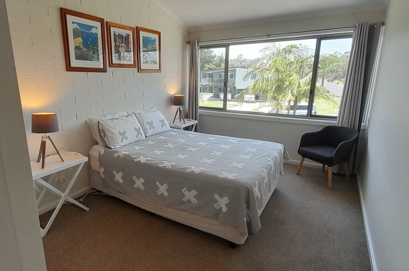 2 bedrooms, iron/ironing board, free WiFi