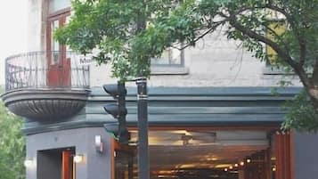 Restauration extérieure