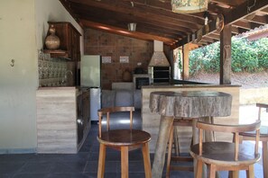 Outdoor dining - Complete farm in São Pedro, DISCOVER THE BEST IN SÃO PEDRO  (São Pedro)
