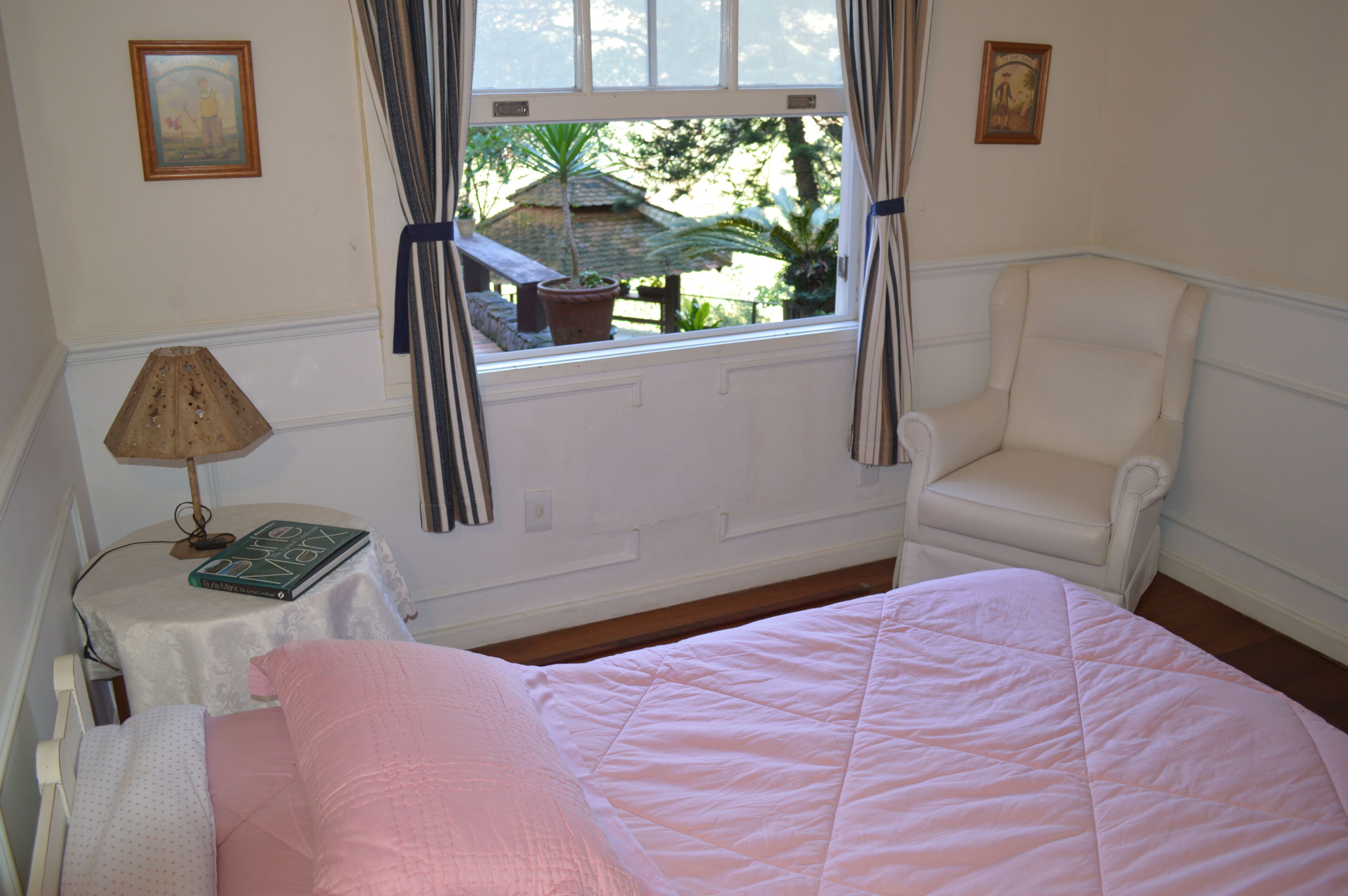 COME TO PASS JULY'S HOLIDAYS IN THE MOST CONVENTIONAL HOUSE OF THE SIERRA.