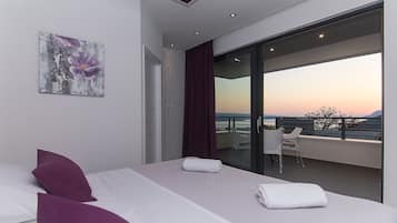 3 dormitorios, tabla de planchar con plancha, cuna de viaje y wifi