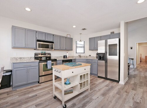 Cute South Jax Beach House near Mayo