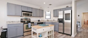 Söta South Jax Beach House nära Mayo