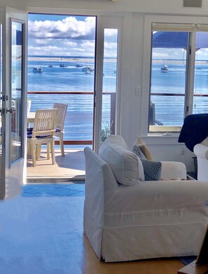 تلفزيون ذكي، ستيريو