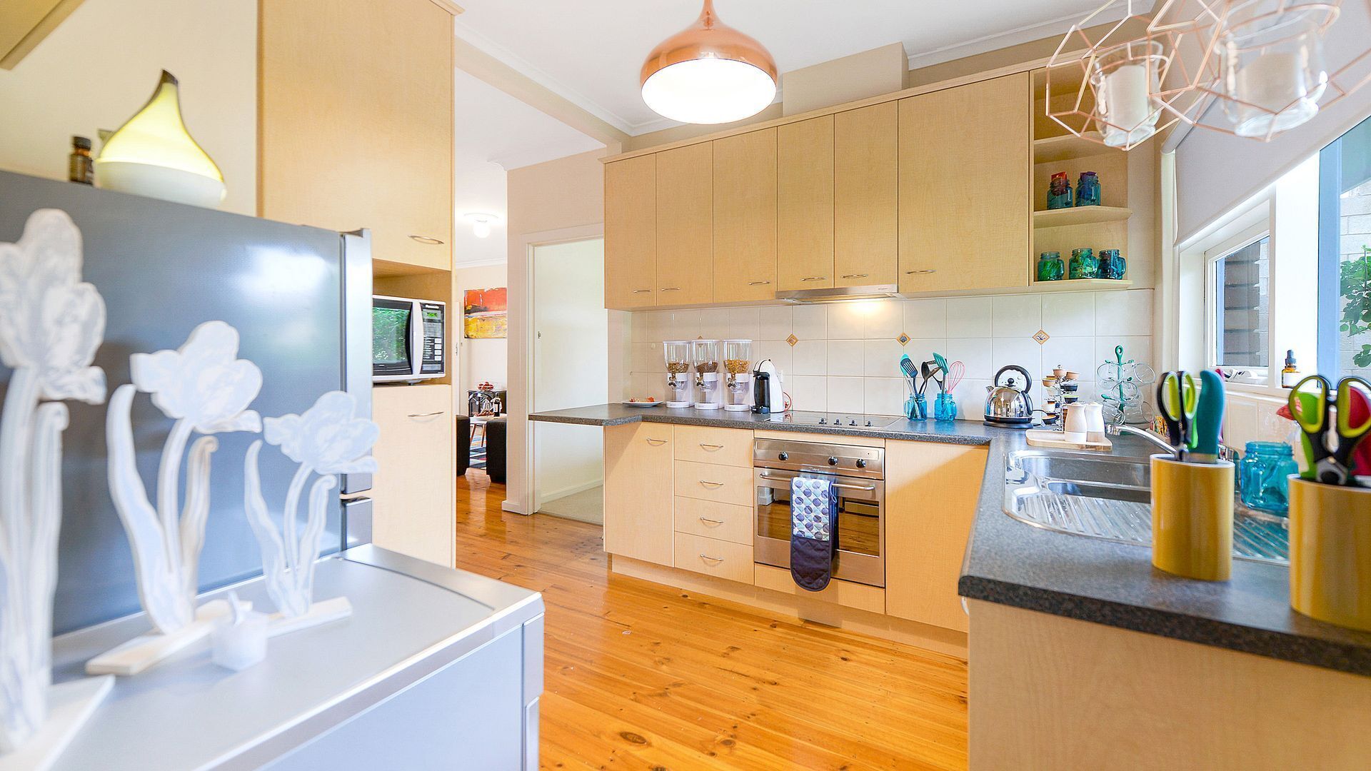 Sea By Your Side - Perfect Esplanade Living — image 3