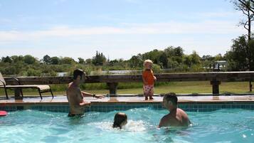 Piscine extérieure