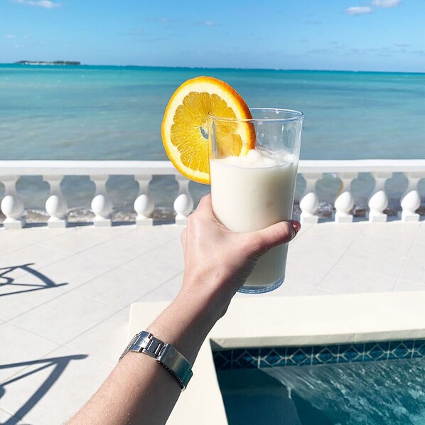 Food and drink - Luxury Beach--front house, perfect location! Cable Beach BEAUT! Walk to Baha Mar (Cable Beach, Nassau)