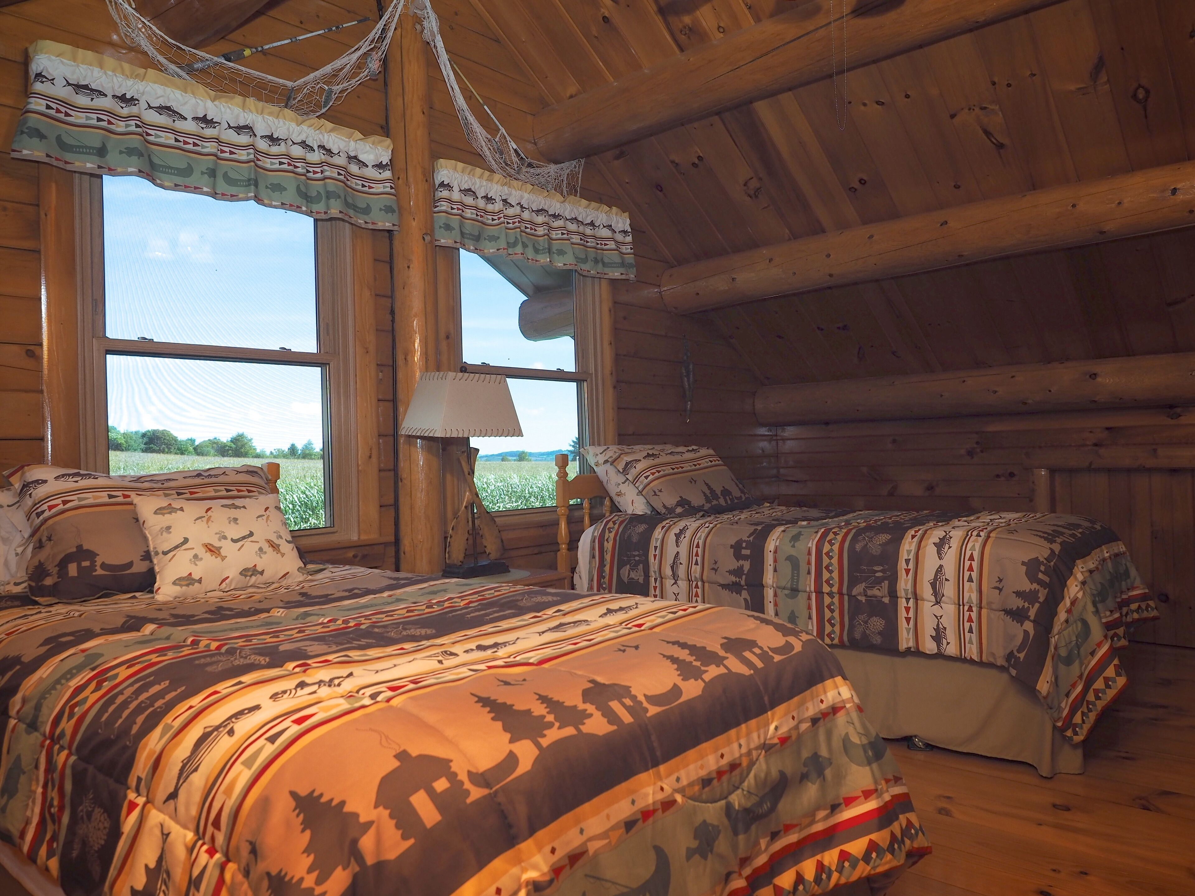 3 chambres, fer et planche à repasser, lit parapluie, Wi-Fi gratuit