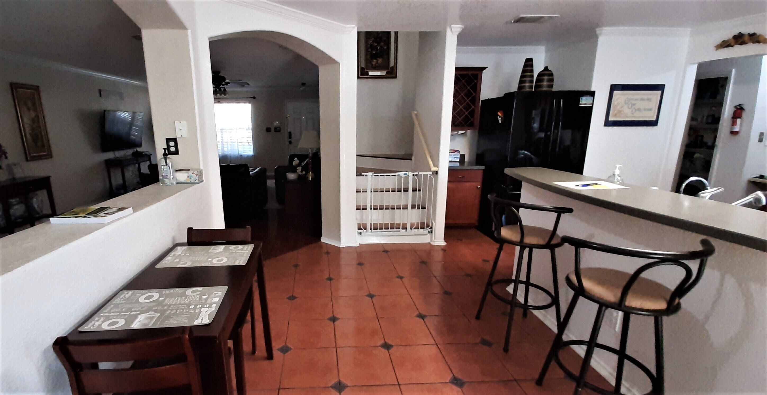 Adorable Home by the Medical Center