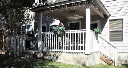 Adorable Home by the Medical Center
