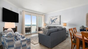 TV, peis, Netflix og DVD-spiller