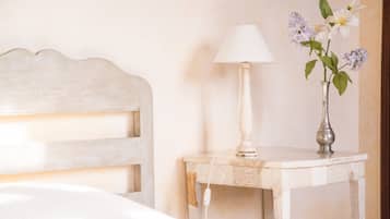 Habitación doble (Dordogne) | 2 habitaciones, ropa de cama de alta calidad y decoración personalizada