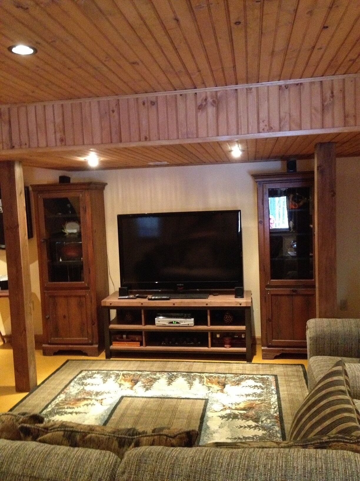 Refurbished Home In The Popular Bluffs Area Of Ossipee